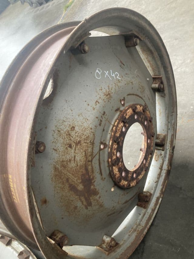 8×42 Velg