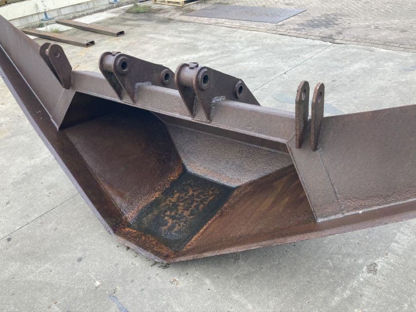 Slotenbak 4 meter breed