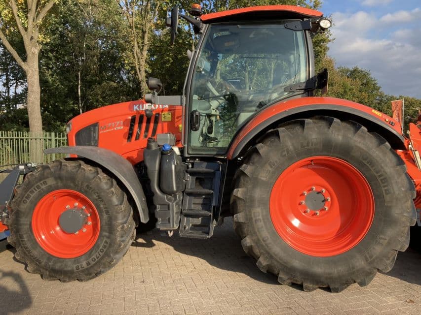 Kubota M7171KVT Vario