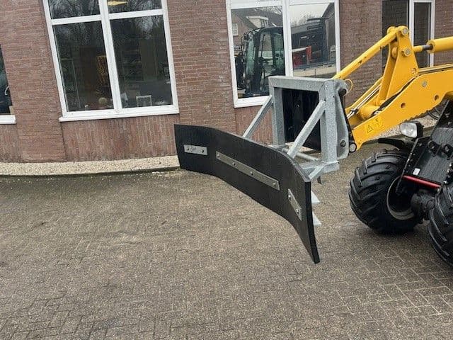 Modderschaaf Weidemann/Gehl aankoppeling