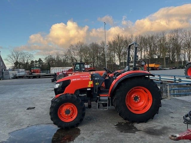 Kubota M4-063