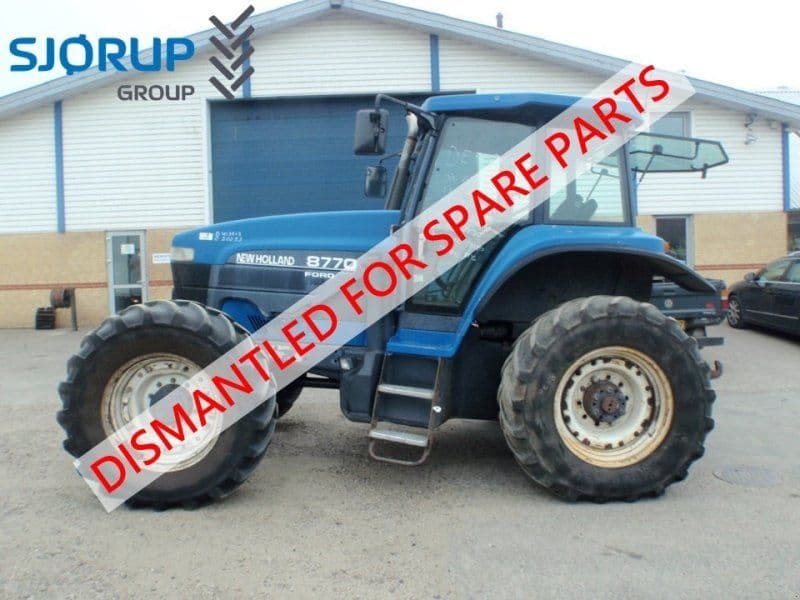 New Holland 8770