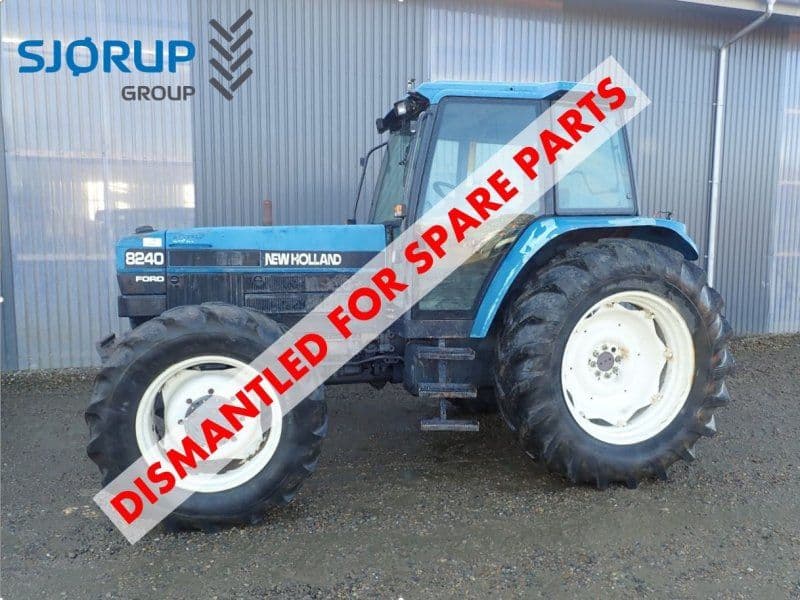 New Holland 8240