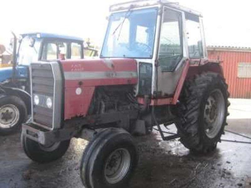 Massey Ferguson 698