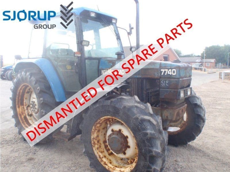New Holland 7740