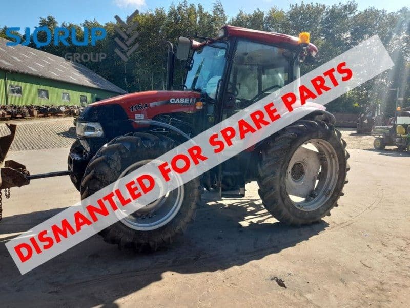 Case IH Farmall 115A
