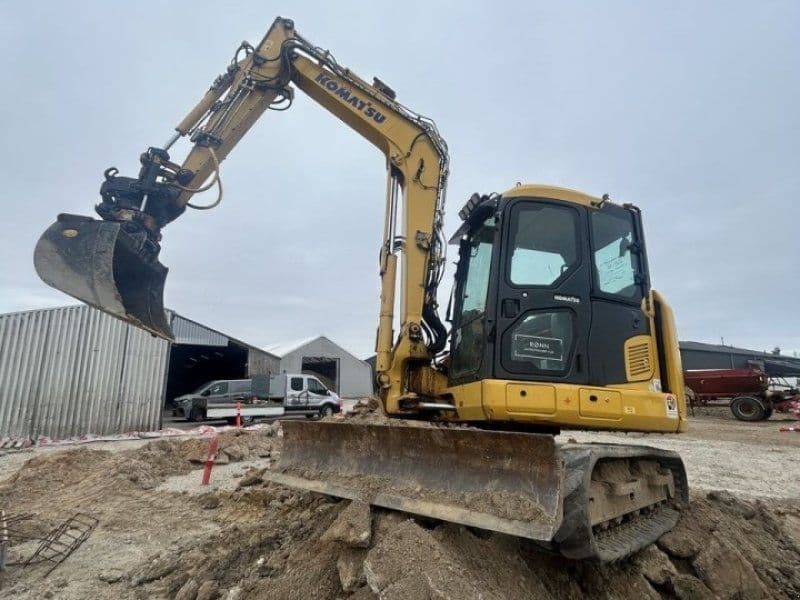 Komatsu PC88MR-11EO