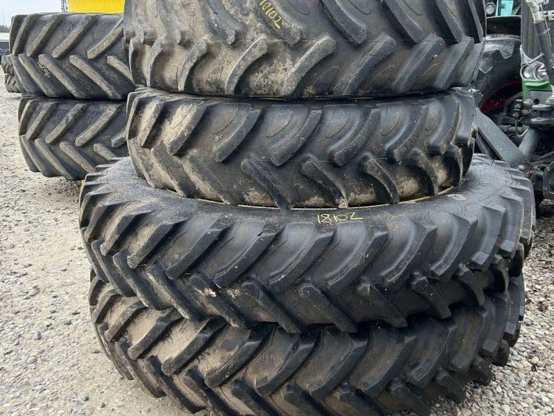 Alliance 380/90R54 + 380/80R38 John Deere 7R / 7030 spor 2m US aksel