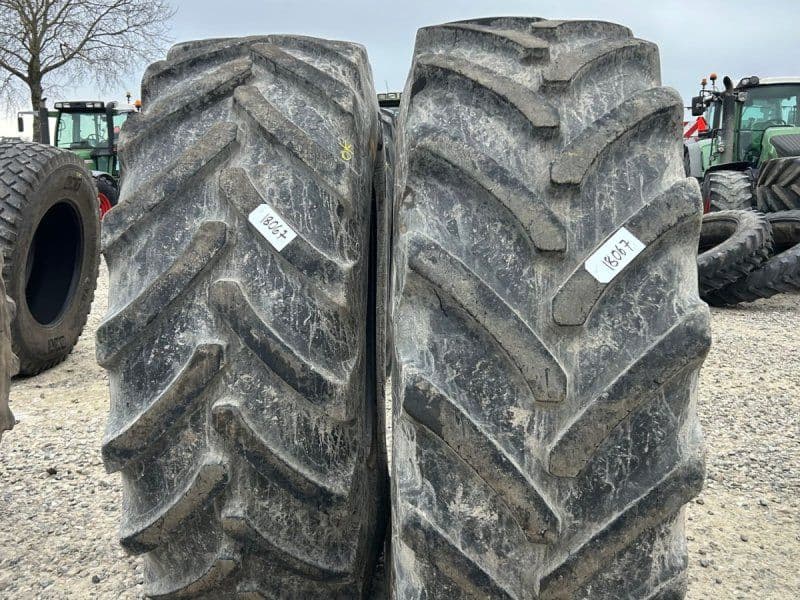 BKT 650/85R38