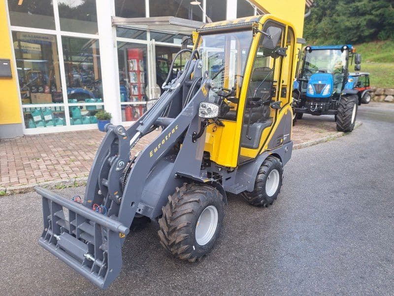 Eurotrac W11 C Kabine