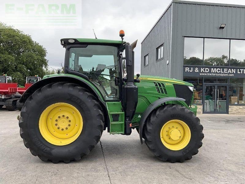John Deere 6215r  (st23353)
