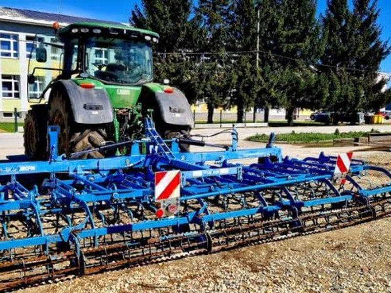 Lemken Korund 8/750