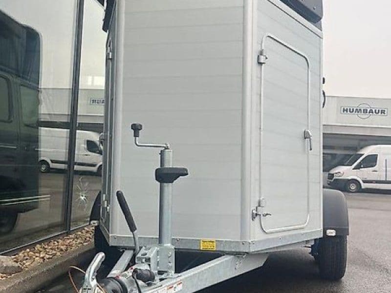 Humbaur Xanthos 2 Pferde 1. Hand Alu 2,4t. TOP