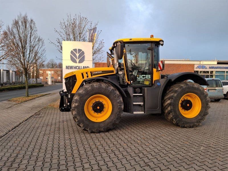 JCB Fastrac 4220 iCon
