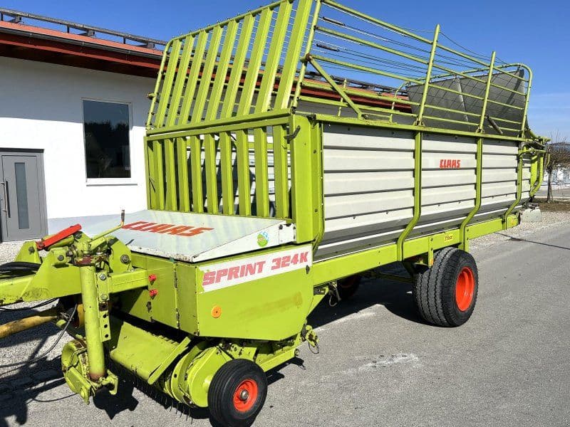 Claas Sprint 324 K mit einer Topausstattung und in einem Topzustand