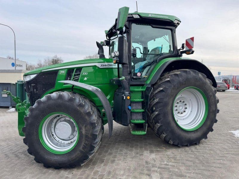 John Deere 7R330