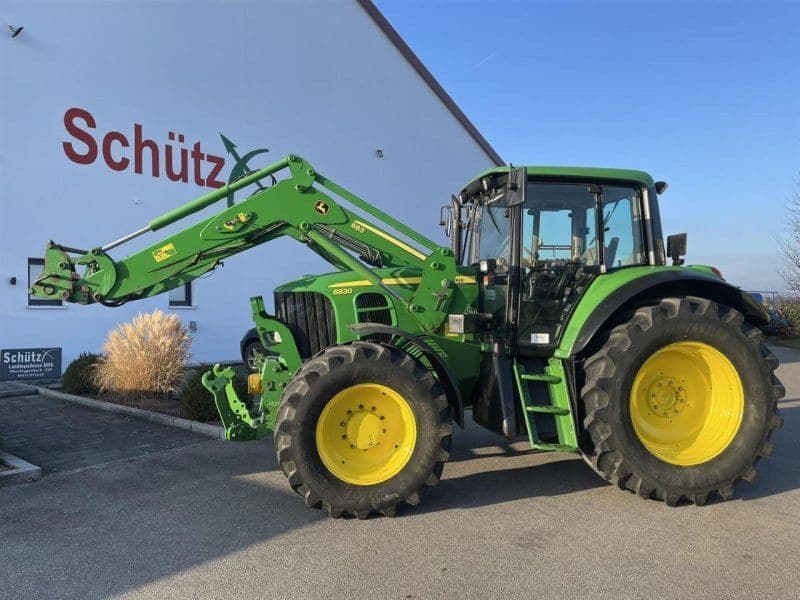 John Deere 6830 Power Quad plus mit Frontlader und FZW, front PTO