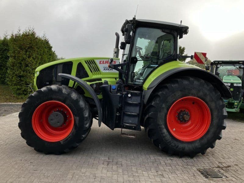 Claas Axion 950