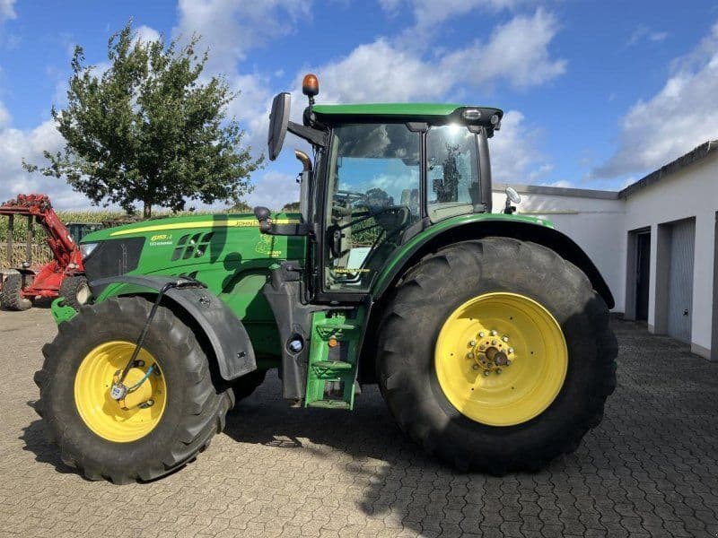 John Deere 6155R