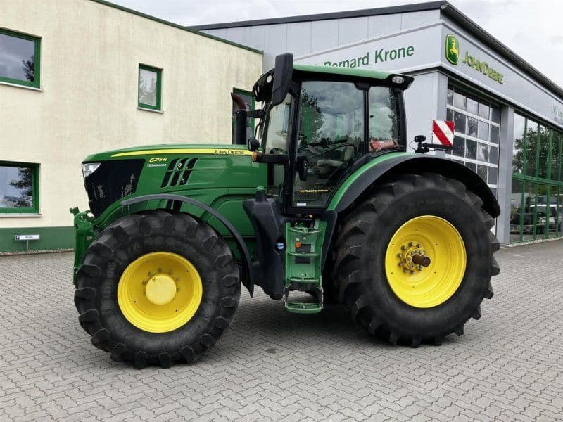 John Deere 6215R