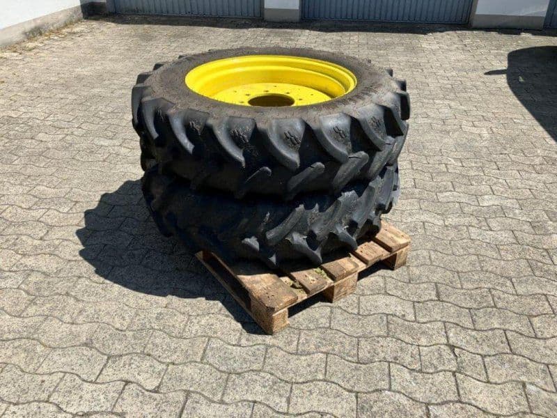 Alliance 320/85R28