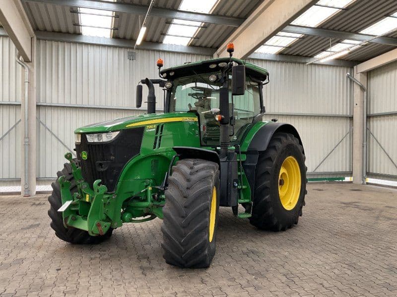 John Deere 7310R
