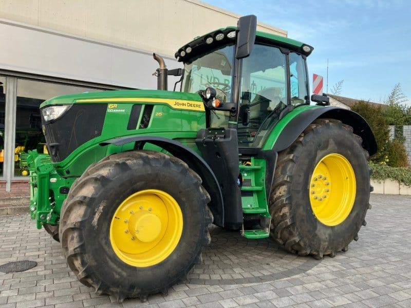 John Deere 6R 215