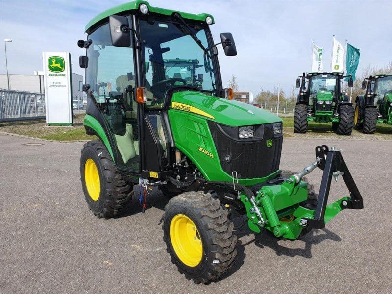 John Deere 2026R Winterdienst, Schneeräumen
