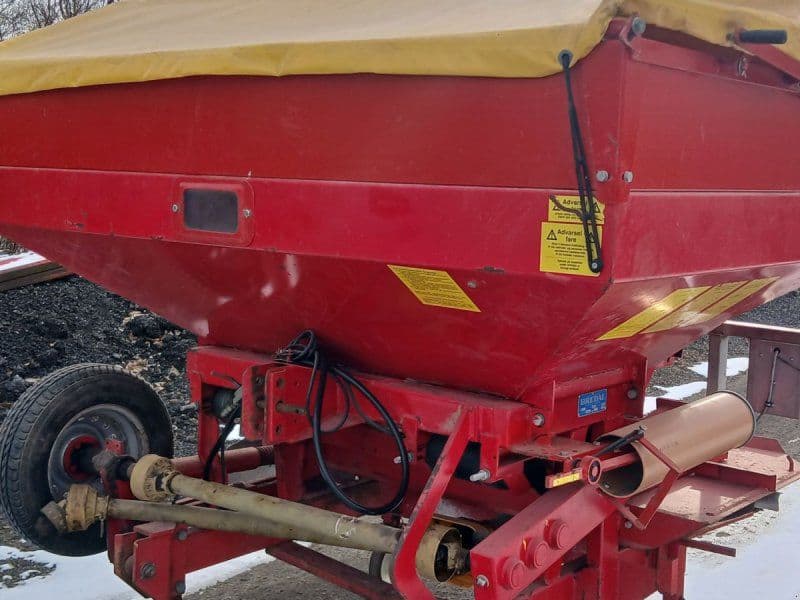 Bredal B2 Med overbygning og presenning