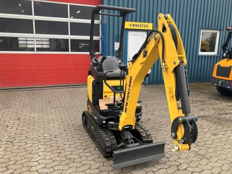 New Holland E12D Roll-bar minigraver