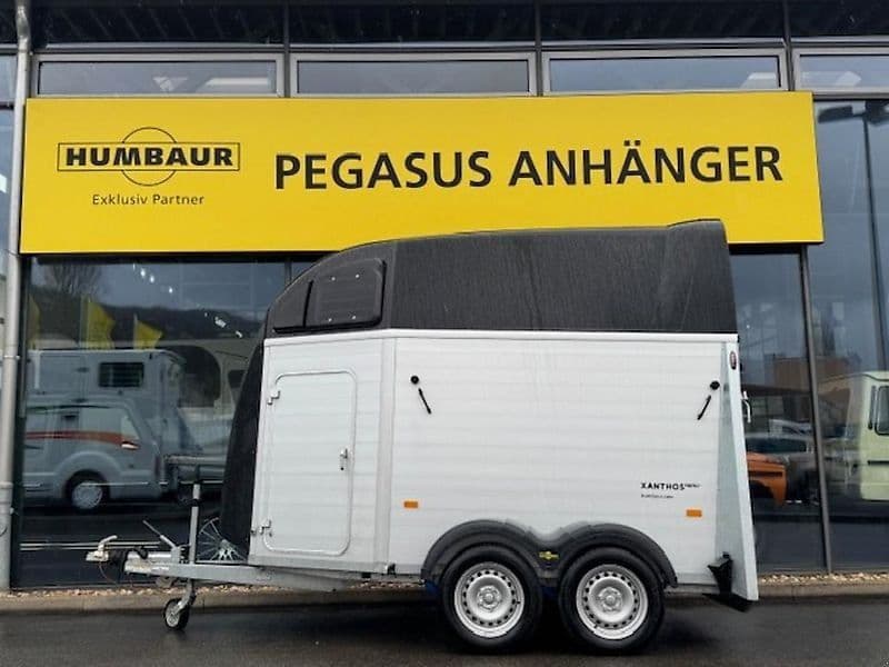 Humbaur Xanthos Aero 2-Pferde EZ:2025 1.Hd Alu 2,4t.