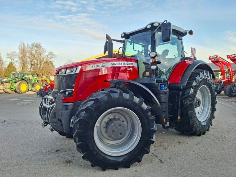 Massey Ferguson 8732S