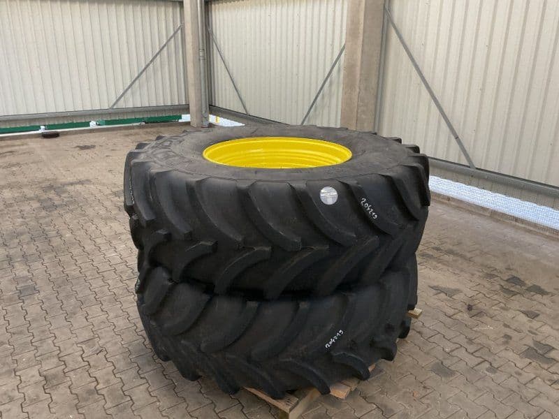 Vredestein 650/85R38