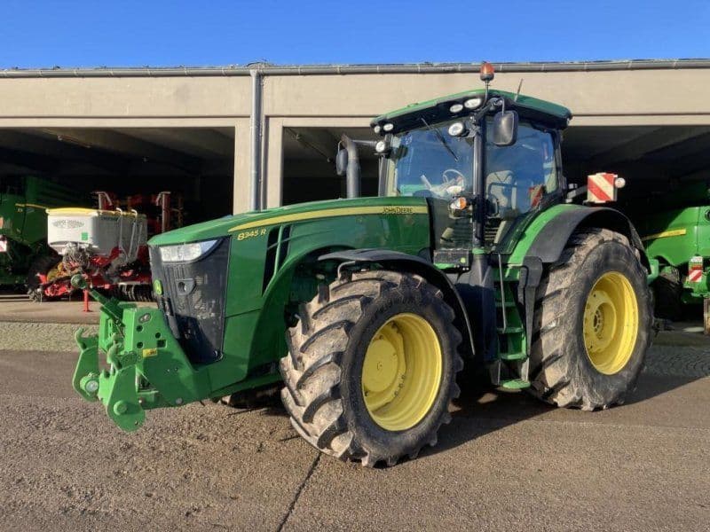 John Deere 8345R