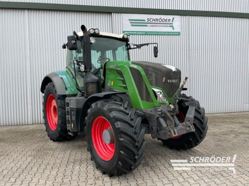 Fendt 824 VARIO S4 PROFI PLUS