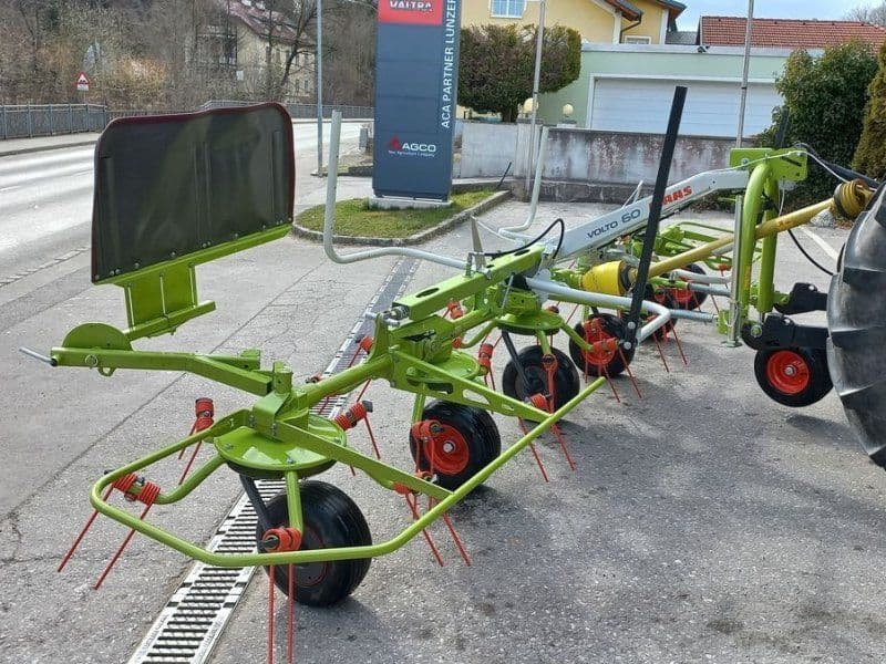 Claas Volto 60