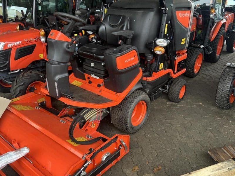 Kubota FC3-261 mit RC50C-FC3