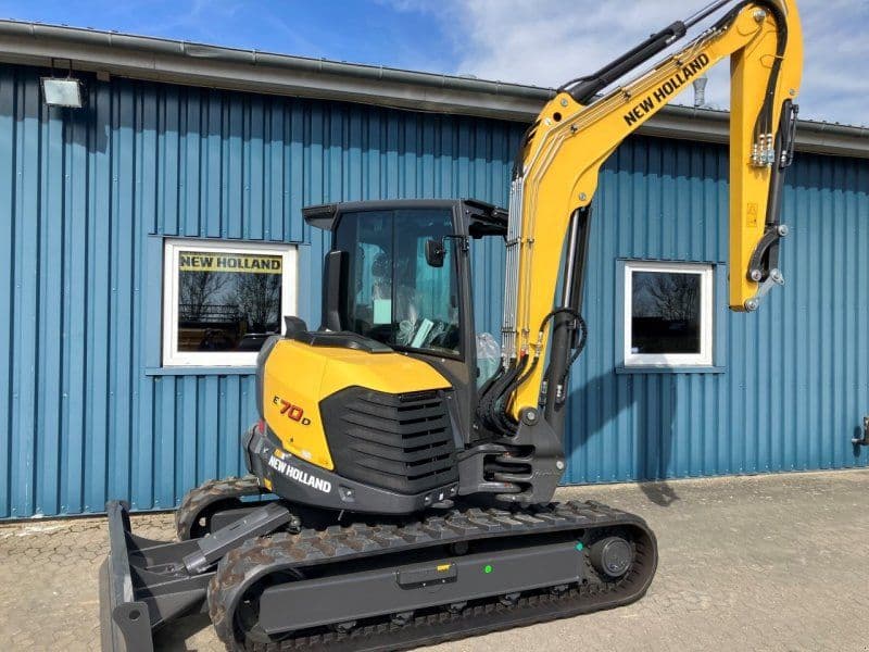 New Holland E70D minigraver
