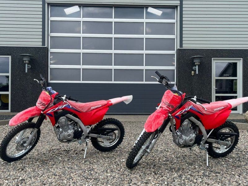 Honda CRF 125 F DEMO. Rigtig crosser med gear og kobling. Super Fed