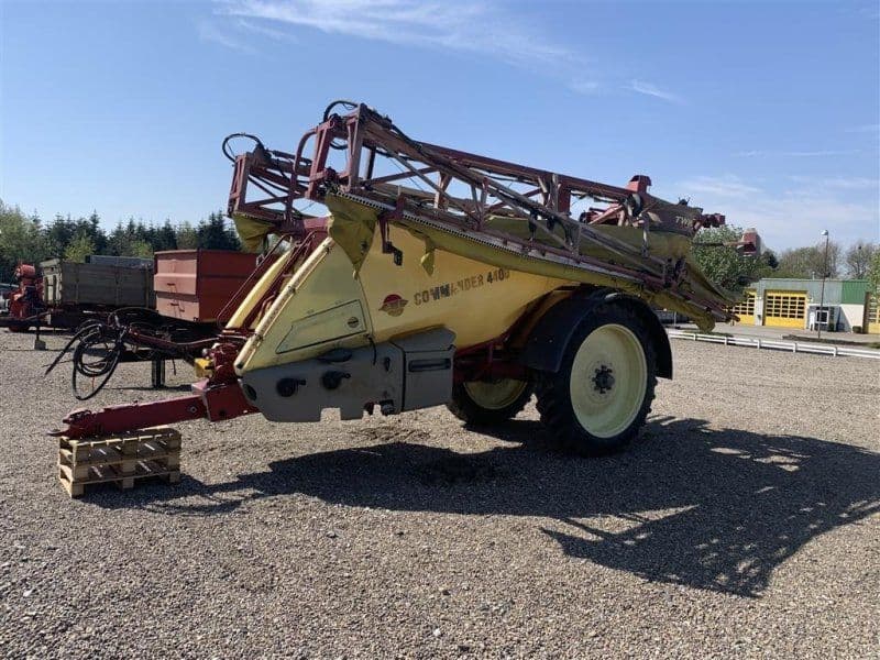 Hardi Commander 4400 twin force 24 mtr HAZ   safe-Track HC 6500  c