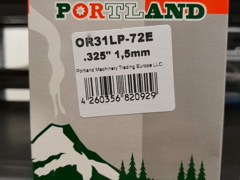 Oregon Diverse Schwerter und Ketten