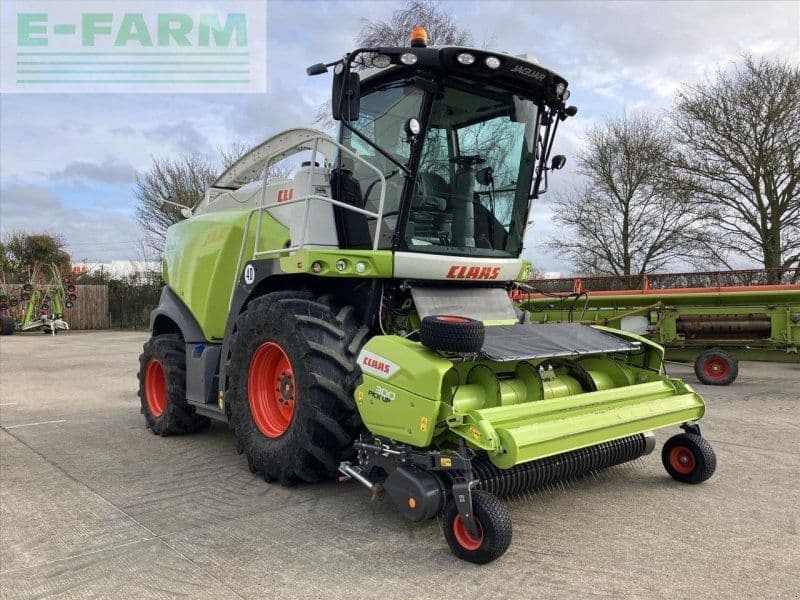 Claas JAGUAR 880 STAGE V 4WD