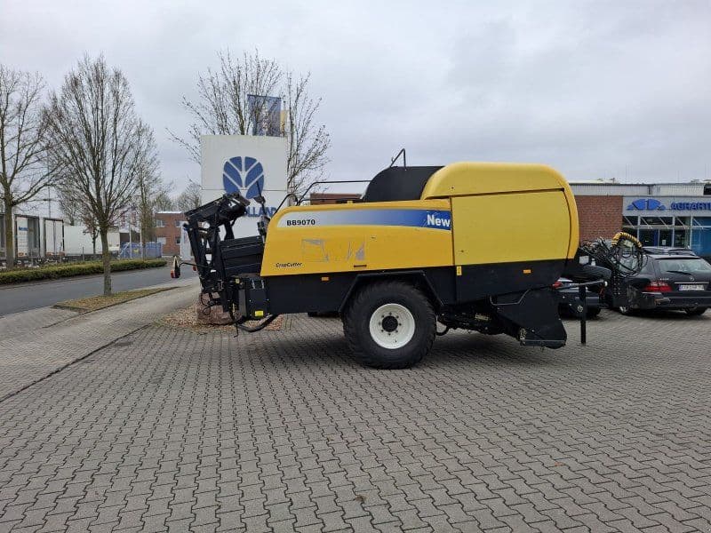 New Holland BB 9070 / BB9070
