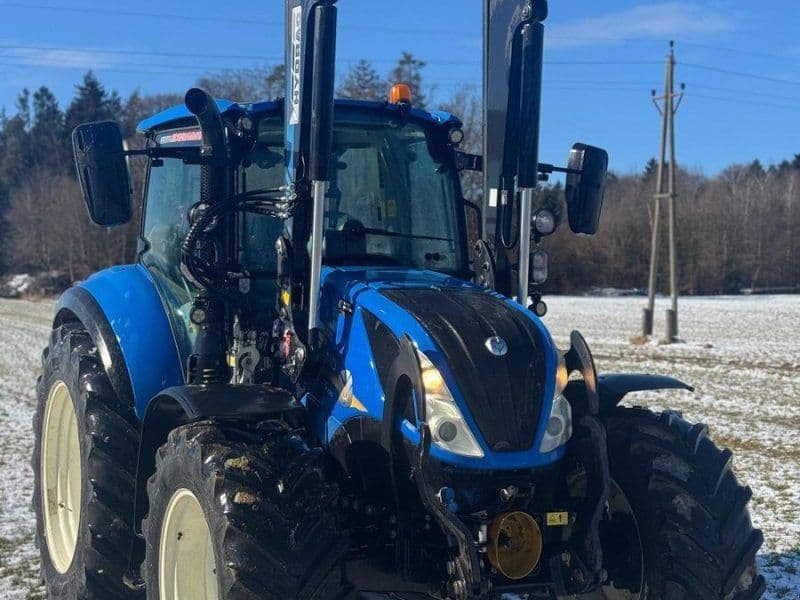 New Holland T5 100 Electro Command
