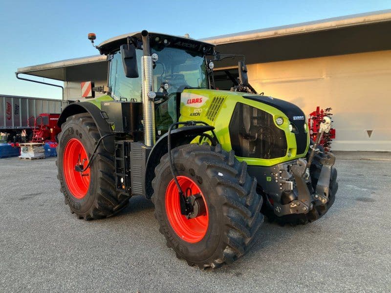 Claas Axion 870