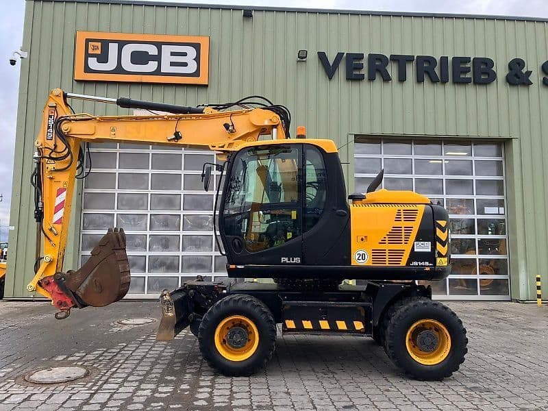 JCB JS145W PLUS
