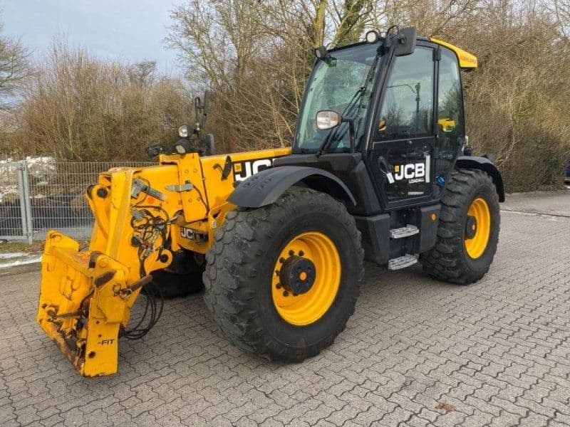 JCB 560-80 AGRI SUPER