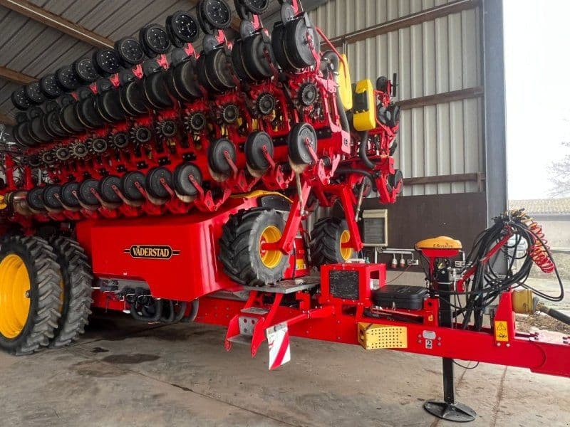 Väderstad Tempo L24