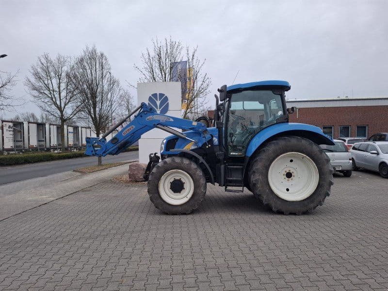 New Holland T6020 Elite