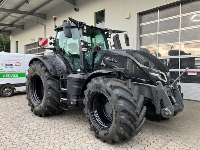 Valtra Q305